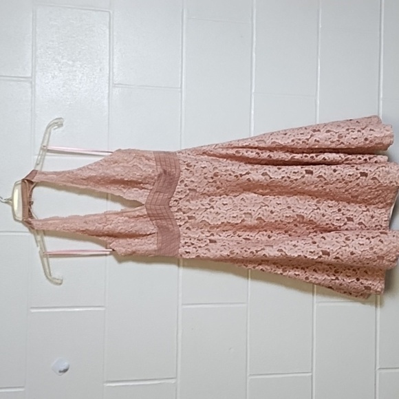Elegant Pink Lace Halter Dress - Picture 14 of 14